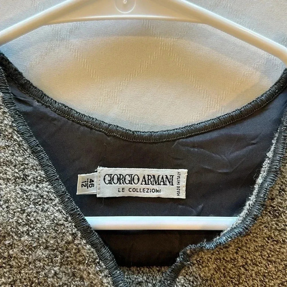 Giorgio Armani Vintage Women’s 1970s 1980s Wool Gray Cardigan Sweater EUC‎ - Picture 3 of 8